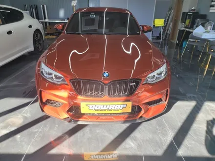 광주랩핑 BMW M2 부분랩핑 에이버리 슈프림 유광블랙 사이드미러&스트럿바 부분시공 / 광주 서구 치평동