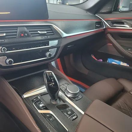 광주 랩핑 PPF 전문점 GOWRAP 고랩 BMW 5시리즈 530i 실내 카본랩핑 / 광주 서구 치평동