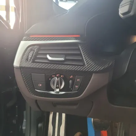 광주 랩핑 PPF 전문점 GOWRAP 고랩 BMW 5시리즈 530i 실내 카본랩핑 / 광주 서구 치평동