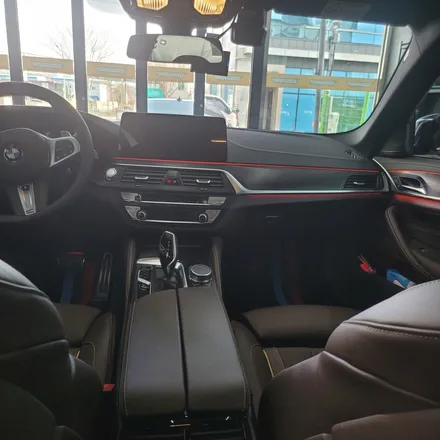 광주 랩핑 PPF 전문점 GOWRAP 고랩 BMW 5시리즈 530i 실내 카본랩핑 / 광주 서구 치평동