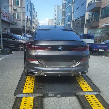 BMW X6 사틴 블랙 사고로 보험처리로 뒷범퍼 재시공 / 광주 서구 치평동