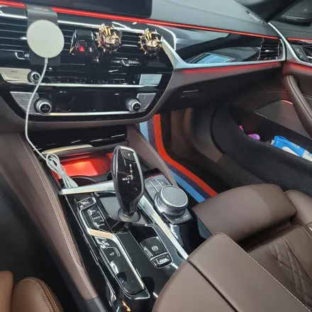 광주 랩핑 PPF 전문점 GOWRAP 고랩 BMW 5시리즈 530i 실내 카본랩핑 / 광주 서구 치평동