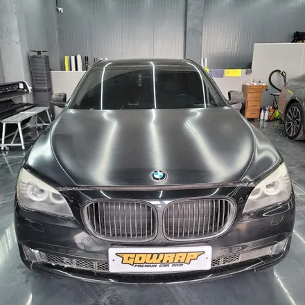 광주 랩핑 BMW 7시리즈 본넷&앞휀다 유광 블랙 부분랩핑 / 광주 서구 치평동