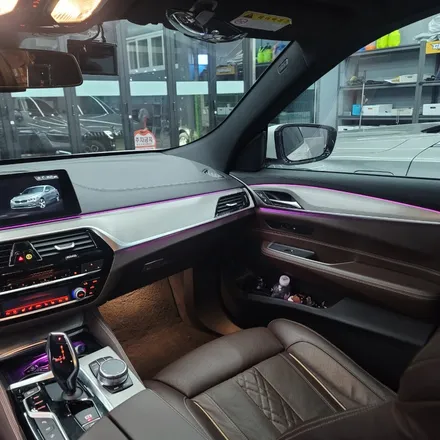 광주 랩핑 BMW 6GT 키드니그릴 랩핑 실내 티타늄 브러쉬 전체 랩핑 / 광주 서구 치평동