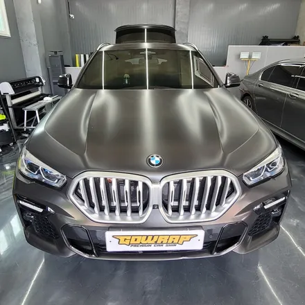 BMW X6 사틴 블랙 사고로 보험처리로 뒷범퍼 재시공 / 광주 서구 치평동