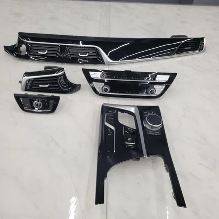 광주 랩핑 PPF 전문점 GOWRAP 고랩 BMW 5시리즈 530i 실내 카본랩핑 / 광주 서구 치평동
