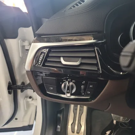 광주 랩핑 BMW 6GT 키드니그릴 랩핑 실내 티타늄 브러쉬 전체 랩핑 / 광주 서구 치평동