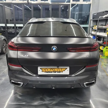 BMW X6 사틴 블랙 사고로 보험처리로 뒷범퍼 재시공 / 광주 서구 치평동