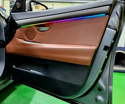 부산 BMW 5GT 순정과는 다른 확실한 존재감을 뽐내는 무빙 엠비언트 / 부산 강서구