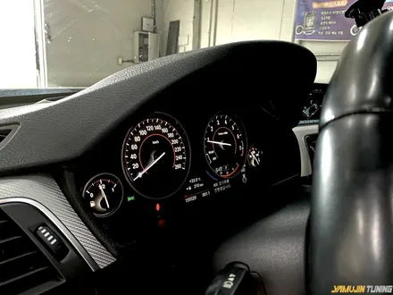 bmw 330i 깔끔한 화이트 색상으로 바뀐 계기판 조명 / 용인시 처인구 포곡읍