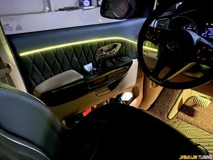 더 뉴 카니발 깔끔한 아크릴 매립형 엠비언트 라이트 튜닝 / 용인시 처인구 포곡읍