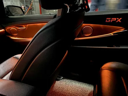 BMW F07 5GT 기존에 있던 모습을 새롭게 만들어보다. 순정 엠비언트 라이트 광량 업그레이드 / 용인 처인구, 모현, 곤지암, 포곡, 양지