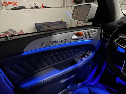 벤츠 GLE 350d 쿠페 - 순정 엠비언트 라이트 풀 컬러 광량 업그레이드 / 용인 처인구, 모현, 곤지암, 포곡, 양지
