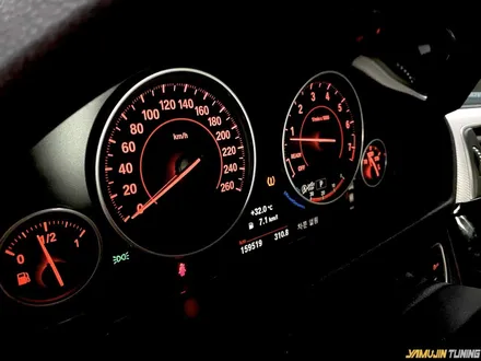 bmw 330i 깔끔한 화이트 색상으로 바뀐 계기판 조명 / 용인시 처인구 포곡읍