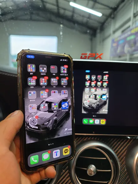 벤츠 w205 c클래스 c63s amg 유무선 카플레이 장착 편리하게 내비게이션을 사용해보세요! / 용인 처인구, 모현, 곤지암, 포곡, 양지