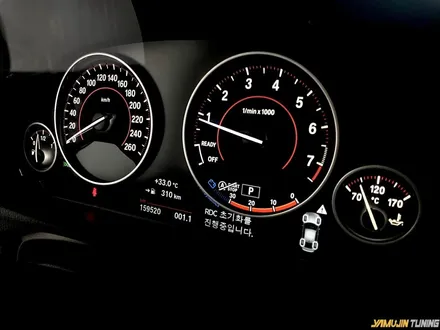 bmw 330i 깔끔한 화이트 색상으로 바뀐 계기판 조명 / 용인시 처인구 포곡읍