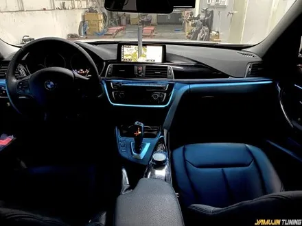 bmw 3시리즈 엠비언트 시공 후기 달라진 야간 실내 분위기 / 용인시 처인구 포곡읍