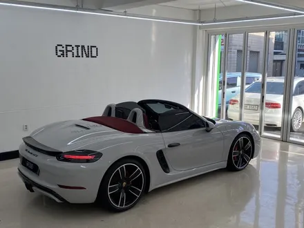 대구 랩핑 전문점에서 포르쉐 981 박스터 GTS 시공 진행했어요! / 대구 남구 봉덕동