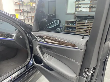 대구 BMW 5시리즈 실내 랩핑 전문 시공점 그라인드 / 대구 남구 봉덕동
