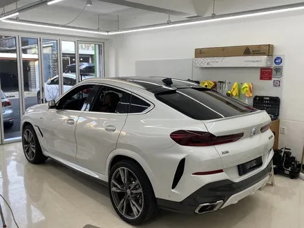 BMW X6 (g06) 샤크안테나 비탈거 루프스킨 대구 전문! / 대구 남구 봉덕동