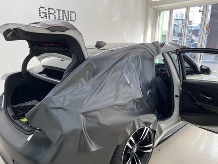 대구 랩핑 BMW 3시리즈 반 무광 블랙 전체 재시공! / 대구 남구 봉덕동