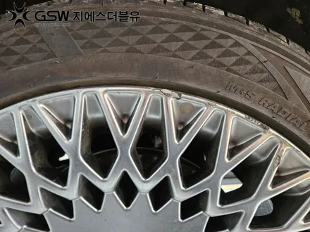 휠 손상으로 고민이라면 수원 제네시스 G90 휠복원 / 성남시 시흥동