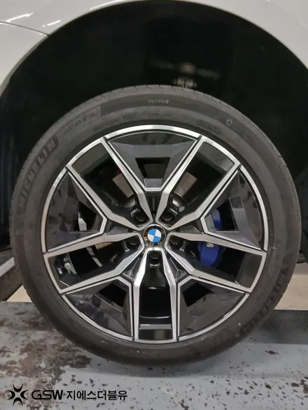 판교 BMW 520i 다이아컷팅 휠복원 작업 후기 / 성남시 시흥동