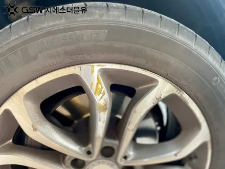 서울 휠복원 벤츠 C200 17인치 휠 상처로 인한 다이아컷팅 휠 수리복원 장착 후기입니다. / 성남시 시흥동