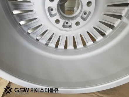 벤츠 GLC 220D 19인치 합리적인 휠복원가격은? / 성남시 시흥동
