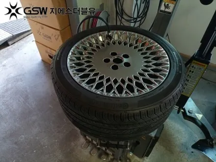 수원 제네시스 G80 19인치 휠복원 휠 스크래치 완벽복원! / 성남시 시흥동