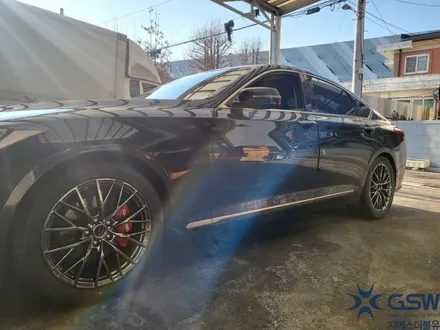 제네시스 G80 19인치 스포츠 블랙 크롬 휠을 이가격에?! 인치업 휠판매 교환작업 지에스더블유 수원점 / 성남시 시흥동