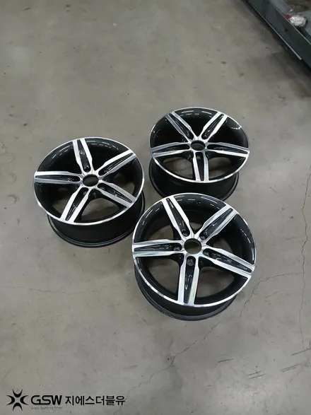 성남 BMW 118D 휠복원 다이아컷팅으로 다시 살아난 휠 / 성남시 시흥동