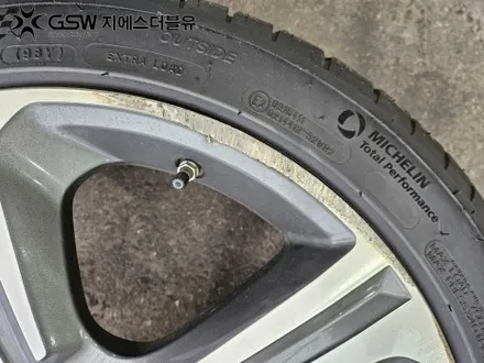용인 휠복원 재규어 XF 19인치휠 상처로 인한 다이아컷팅 휠복원 작업 후기 / 성남시 시흥동