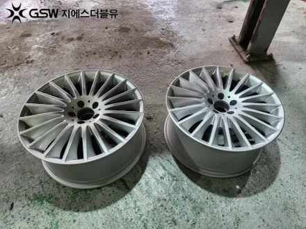 벤츠 휠복원 S350D 19인치휠 실버 스크래치 작업 후기 / 성남시 시흥동