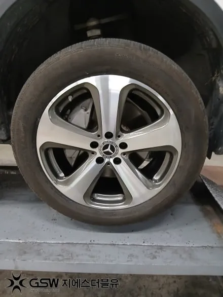 벤츠 SUV 휠복원 추천｜GLC300 19인치 다이아컷팅 휠수리 – 부산 / 성남시 시흥동