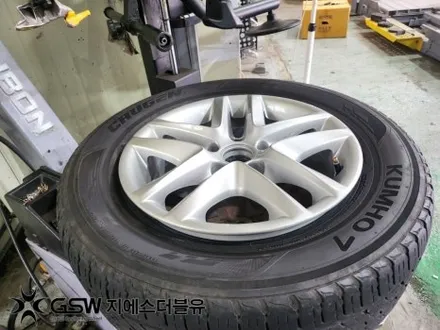 대구 휠복원 폭스바겐 티구안 16인치휠 실버 스크래치 작업 후기 / 성남시 시흥동