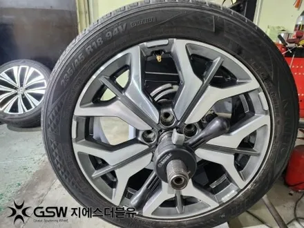 천안 휠복원 기아 셀토스 18인치휠 다이아컷팅 잘하는 업체! GSW! / 성남시 시흥동