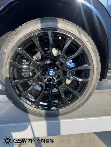 순정 컷팅휠에서 블랙유광으로 강남 BMW X6 21인치 휠도색 / 성남시 시흥동