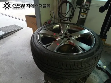 수원 휠복원 제네시스 GV80 22인치휠 반광 스크래치 작업 후기 / 성남시 시흥동