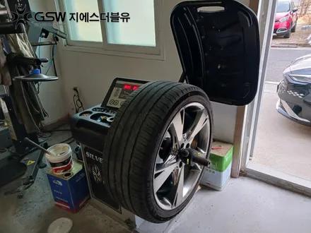 일산 제네시스 GV80 22인치휠 반광 스크래치 휠복원 작업 후기 / 성남시 시흥동