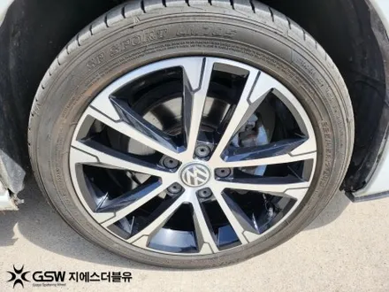 폭스바겐 골프7세대 싱가폴 컷팅휠 17인치휠 대구 휠복원 / 성남시 시흥동