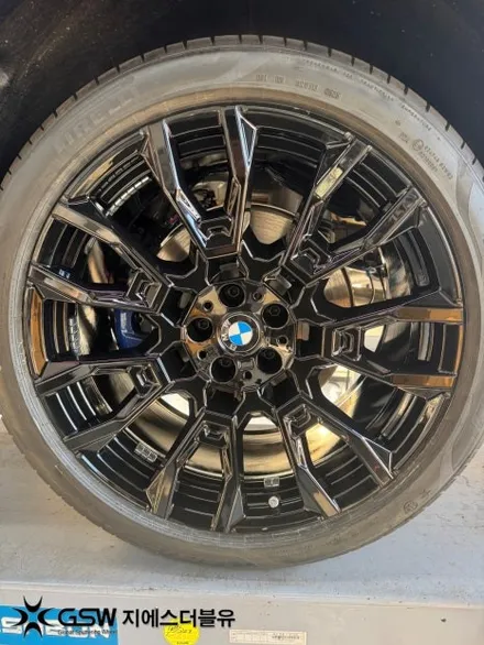 순정 컷팅휠에서 블랙유광으로 강남 BMW X6 21인치 휠도색 / 성남시 시흥동