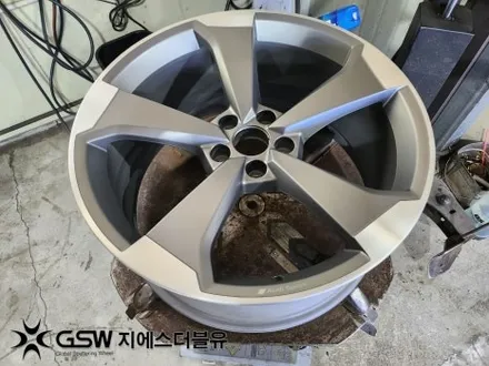 성남 아우디 A5 20인치휠 다이아컷팅 휠복원 작업 후기 / 성남시 시흥동