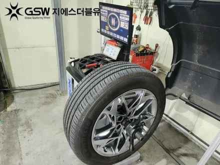수원 제네시스 GV70 19인치휠 주차상처 휠복원 / 성남시 시흥동