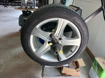 벤츠 휠복원 E250 CDI 17인치휠 실버 스크래치 하남 휠복원 / 성남시 시흥동