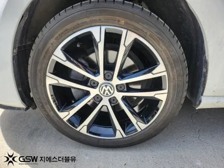 폭스바겐 골프7세대 싱가폴 컷팅휠 17인치휠 대구 휠복원 / 성남시 시흥동