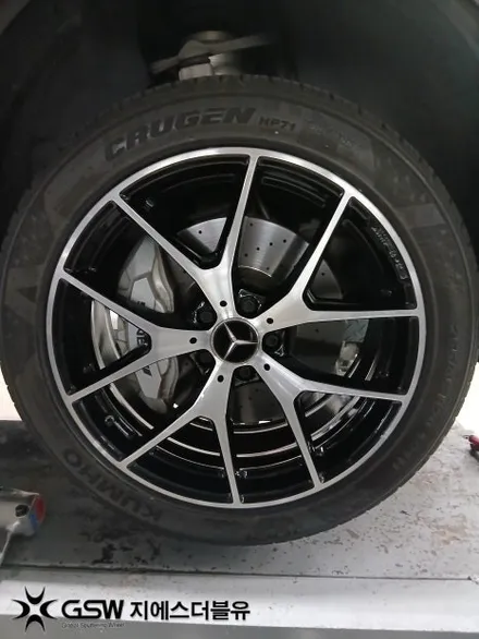 판교 벤츠 GLC43 AMG 휠 복원, 미세 스크래치까지 완벽 제거! 20인치 다이아컷팅의 정석 / 성남시 시흥동