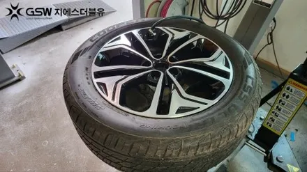 군포 휠수리 싼타페 TM 19인치휠 도장면 떨어짐으로 인한 다이아컷팅 휠수리 장착 작업 후기 / 성남시 시흥동