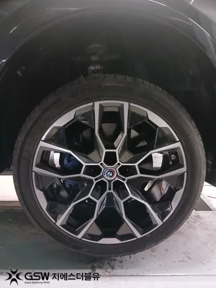 림 손상 심했던 BMW X7 판교 22인치 다이아컷팅 휠복원 / 성남시 시흥동