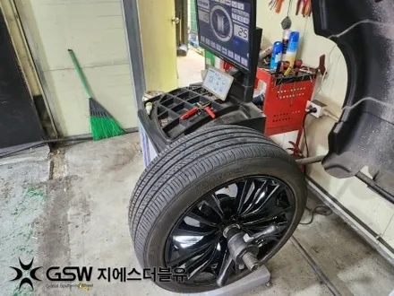 판교 스팅어 휠도색 18인치 컷팅휠에서 블랙유광 크롬 도색 후기입니다. / 성남시 시흥동